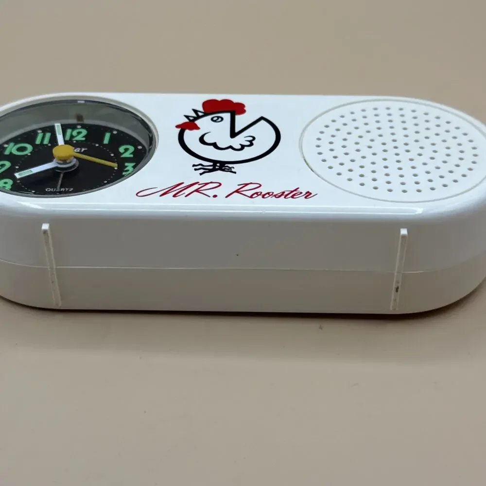 VTG MR. ROOSTER Battery Operated Crowing Alarm Clock Glow-In-The-Dark Works